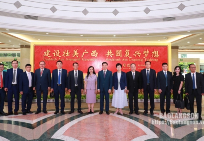 Đoàn đại biểu của Thường trực HĐND tỉnh kết thúc thành công chuyến thăm, làm việc tại Quảng Tây và một số địa phương của Trung Quốc