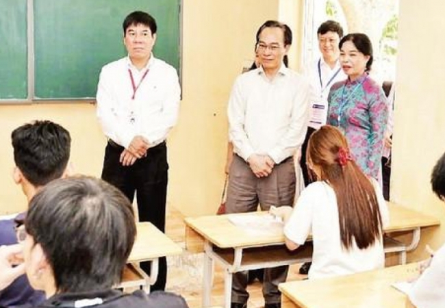 Th&iacute; sinh cả nước tham dự kỳ thi tốt nghiệp trung học phổ th&ocirc;ng