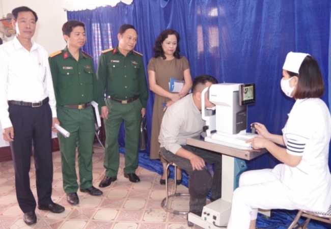 Bộ Quốc phòng: Không gọi nhập ngũ công dân cận thị trên 1,5 diop