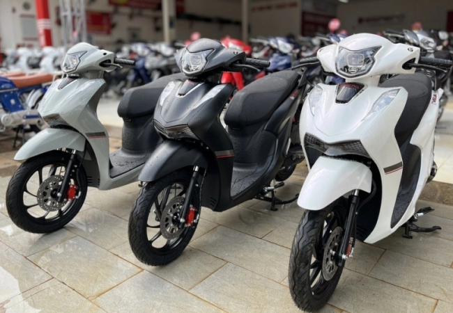 Độc lạ xe tay ga “Made in Vietnam”: Đầu SH, dáng Vision, giá Honda Wave