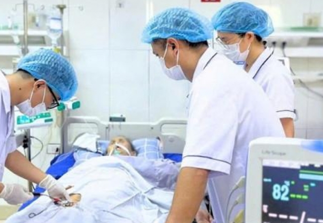 Gắn kết v&agrave; đồng cảm giữa thầy thuốc v&agrave; bệnh nh&acirc;n