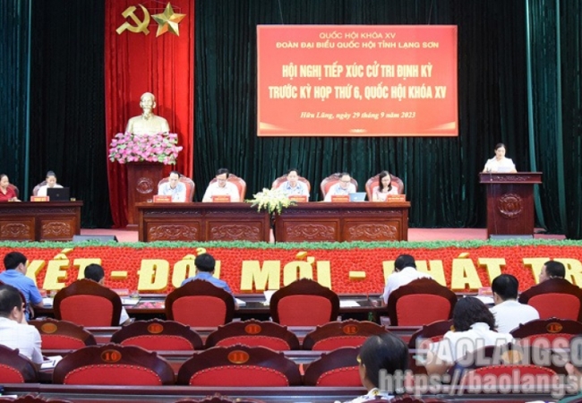 Đoàn Đại biểu Quốc hội tỉnh tiếp xúc cử tri tại huyện Hữu Lũng