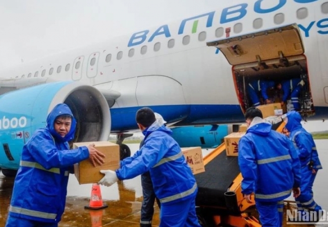 Gom góp yêu thương mùa trung thu cùng Bamboo Airways