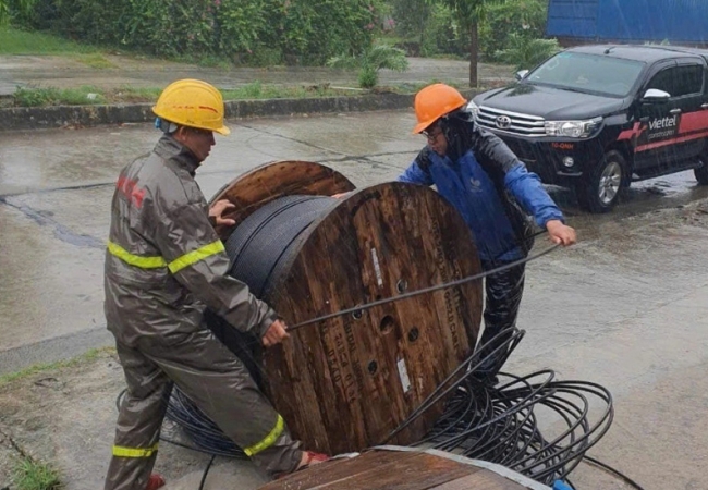 Nhà mạng liên thông sóng di động, ứng phó bão Yagi