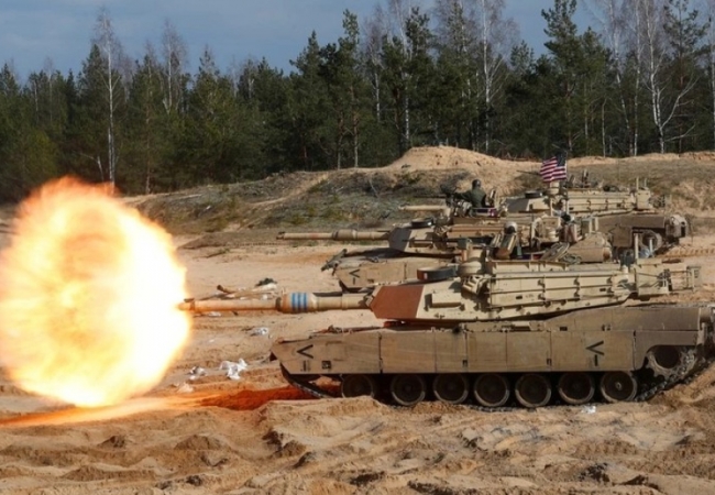 Siêu tăng Mỹ tham chiến, tạo thế trận giúp Ukraine phá vòng vây của Nga?