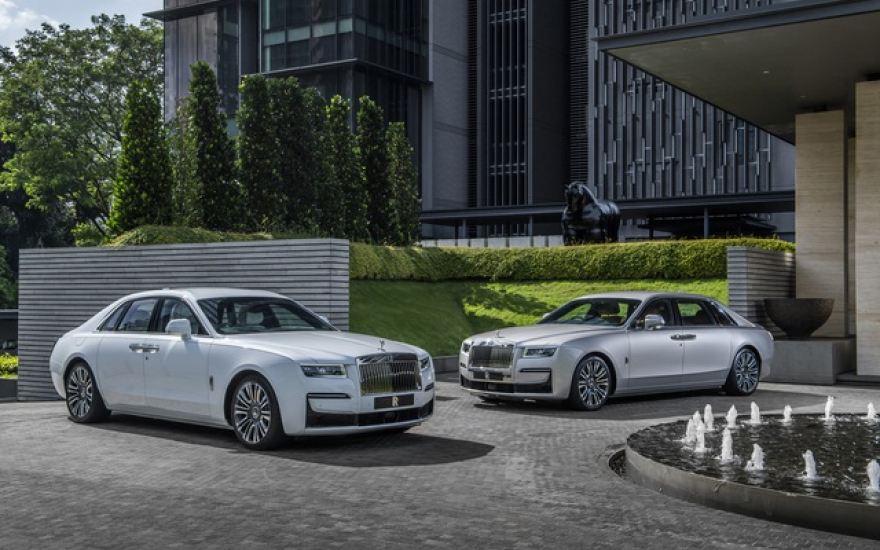 RollsRoyce Ghost EWB 2023 thông số giá lăn bánh khuyến mãi 082023   Giaxehoivn