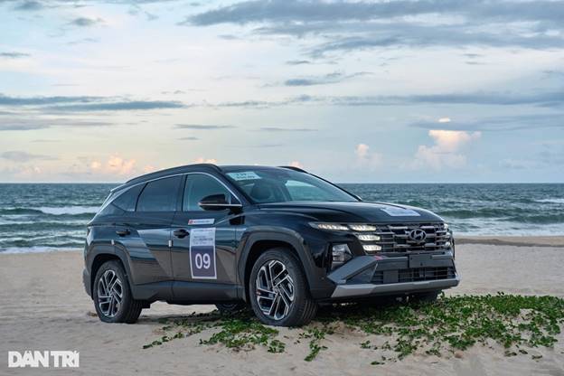 Hyundai Tucson bất ngờ bán vượt Ford Territory và đuổi sát Mazda CX-5 - 1