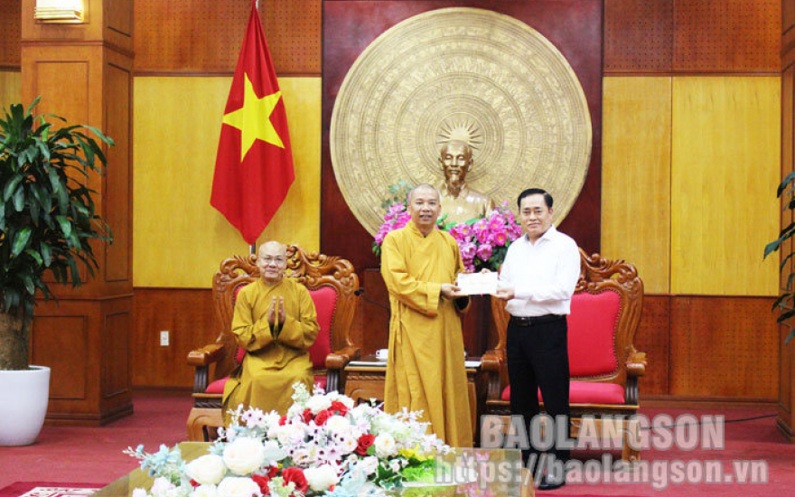 Chủ tịch UBND tỉnh tiếp Ban Trị sự Giáo hội Phật giáo Việt Nam tỉnh