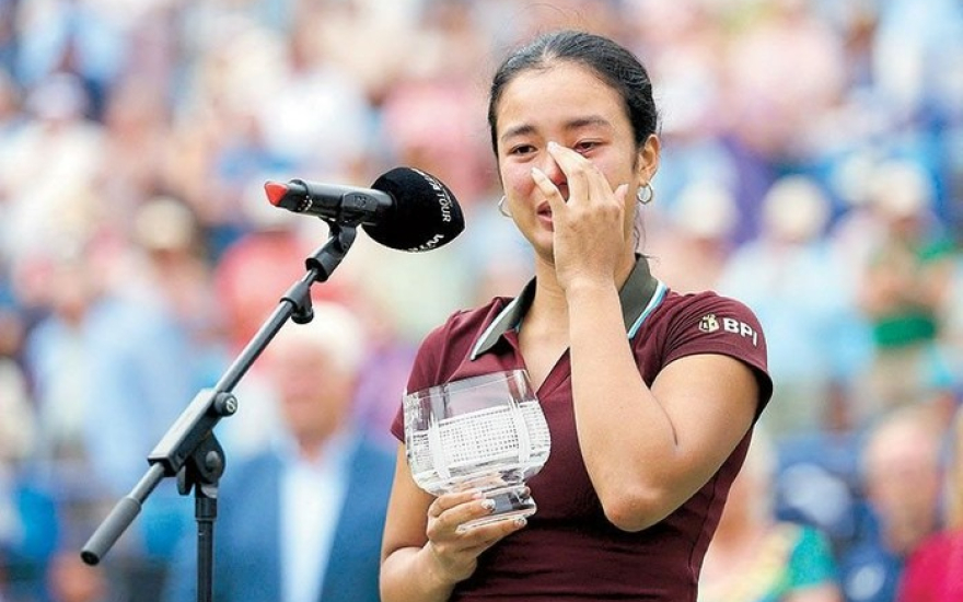 Alex Eala vuột chức vô địch WTA 250, vẫn tạo nên lịch sử cho quần vợt  Philippines - Báo và Phát thanh, Truyền hình Lạng Sơn