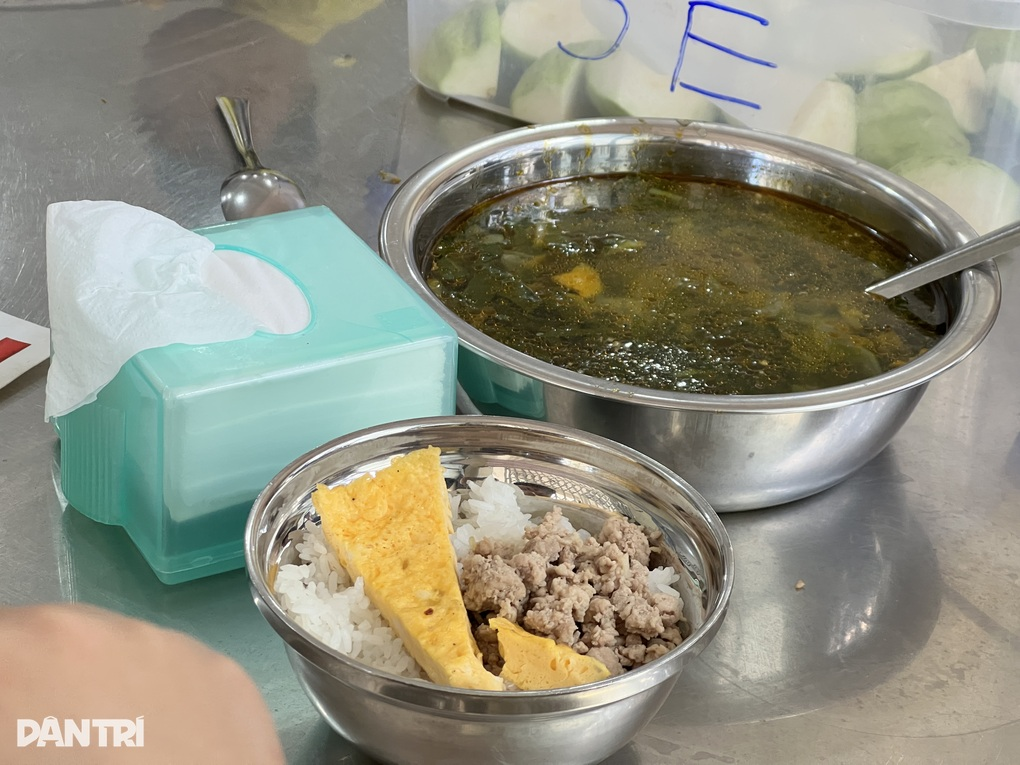 HỢP ĐỒNG DỊCH VỤ NẤU ĂN THEO YÊU CẦU CHO DOANH NGHIỆP